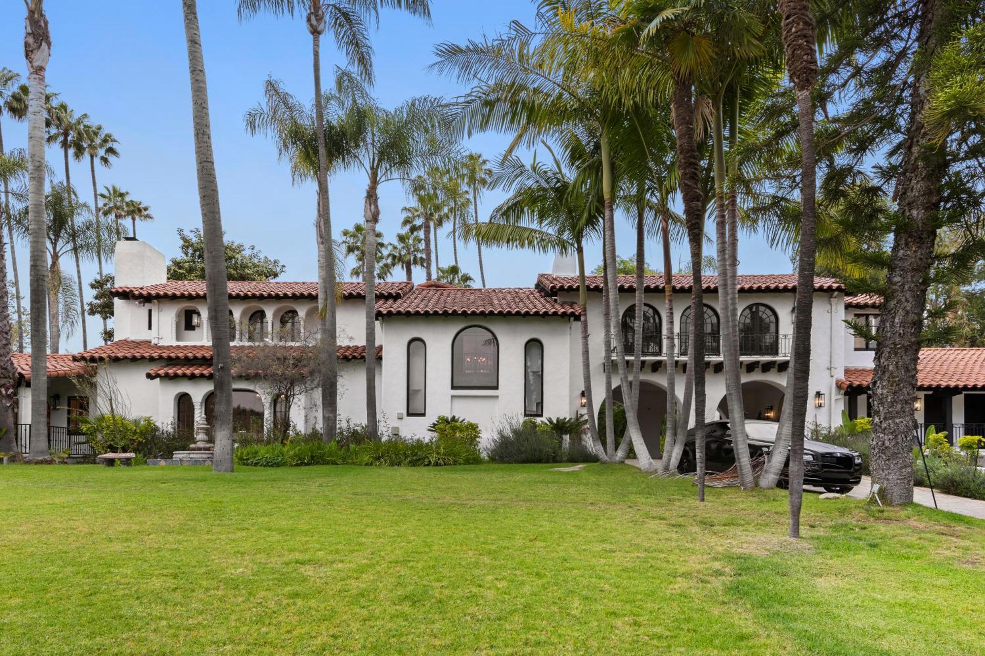 Contemporary Spanish Estate In Beverly Hills - Los Angeles, Los Angeles